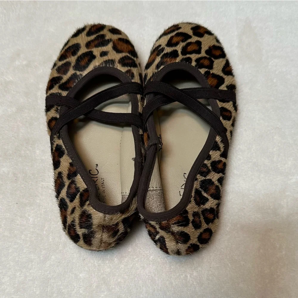 Brown and Black Leopard Pattern Mohair Flats
